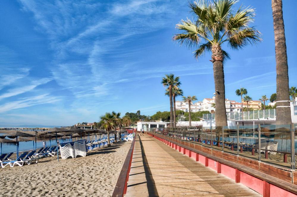 Playas Del Duque, Puerto Banus, Golf .Playa Y Compras Apartment Marbella Ngoại thất bức ảnh