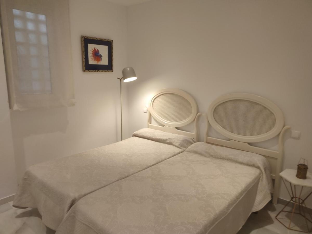Playas Del Duque, Puerto Banus, Golf .Playa Y Compras Apartment Marbella Ngoại thất bức ảnh